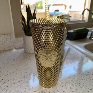 Viral gold venti starbucks cup